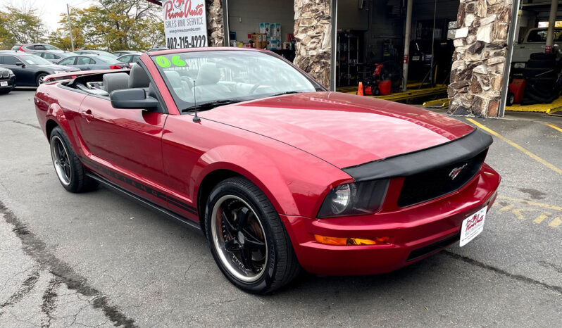 2006 Ford Mustang Convertible Showing Passengers Front Fender in Quarter View with Top Down