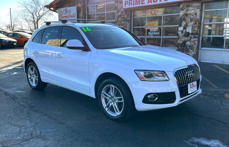 2016 Audi Q5 Premium Plus Front Passenger Side