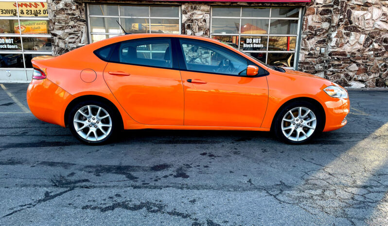 2013 Dodge Dart SXT full