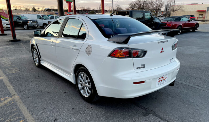 
								2012 Mitsubishi Lancer ES full									