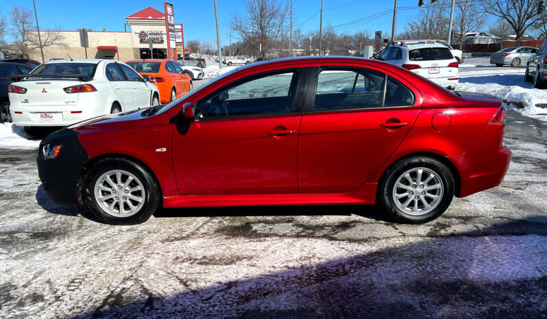 
								2012 Mitsubishi Lancer SE AWD full									