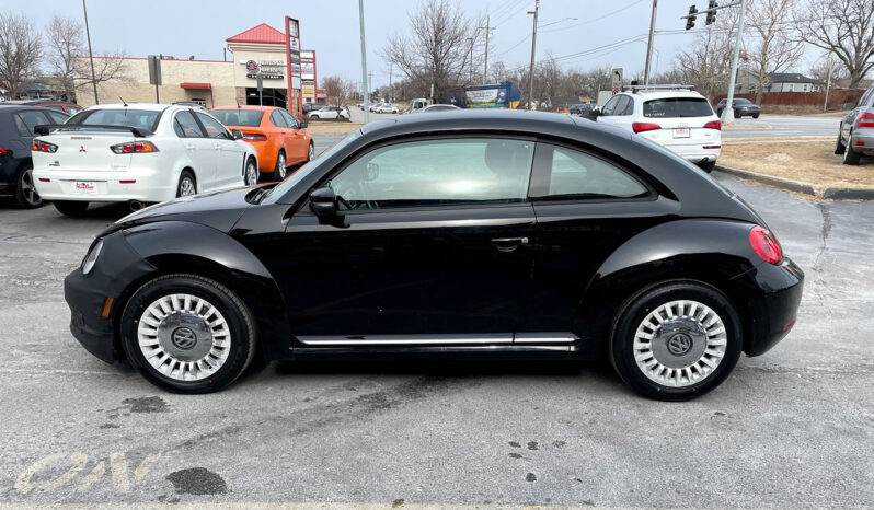 
								2014 Volkswagen Beetle full									