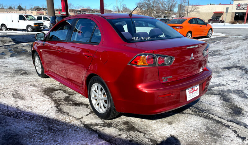 
								2012 Mitsubishi Lancer SE AWD full									