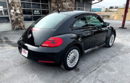 
										2014 Volkswagen Beetle full									