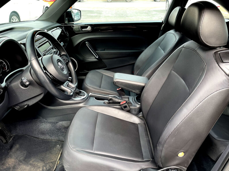 
								2014 Volkswagen Beetle full									