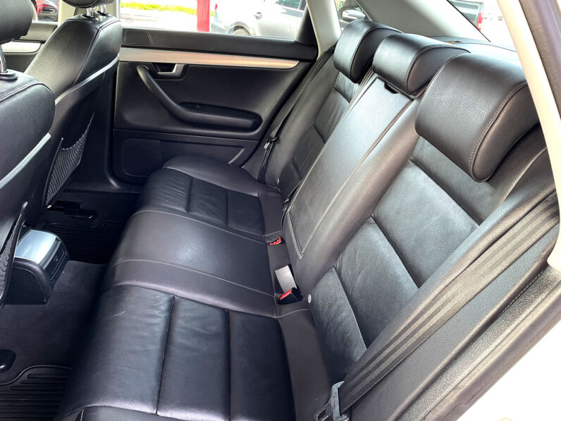 
								2006 Audi A4 full									