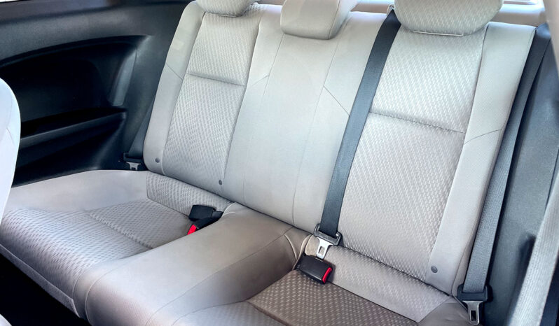 
								2014 Honda Civic LX full									