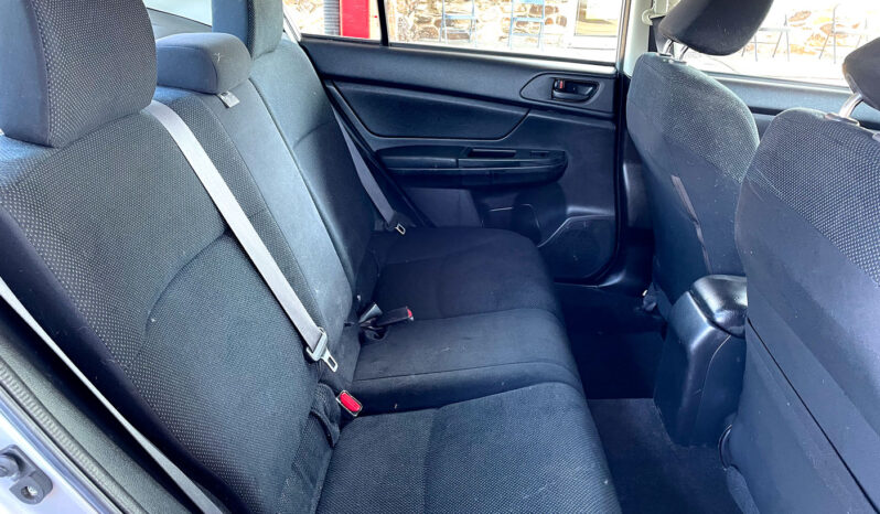 
								2012 Subaru Impreza full									