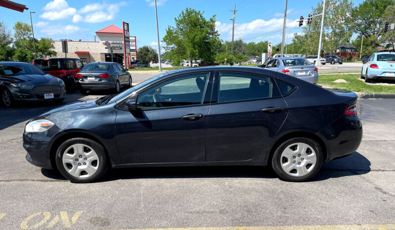 
								2013 Dodge Dart SE full									