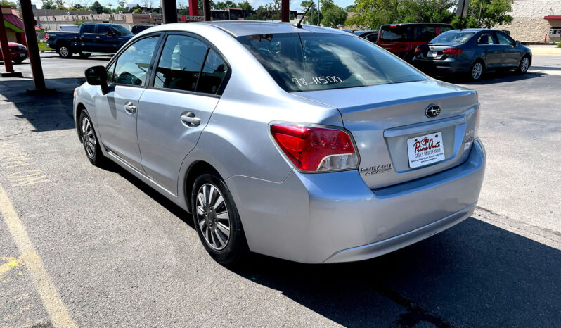 
								2012 Subaru Impreza full									