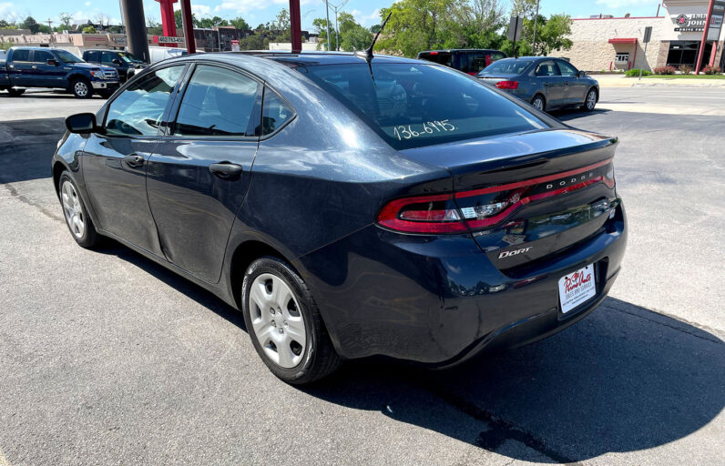 
								2013 Dodge Dart SE full									