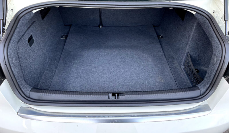 
								2006 Audi A4 full									