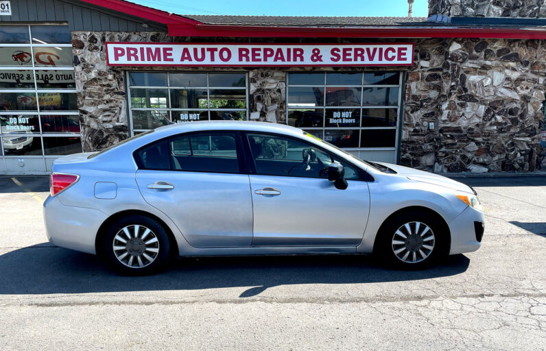 
								2012 Subaru Impreza full									