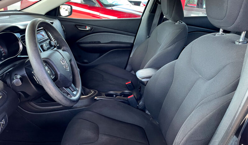 
								2013 Dodge Dart SE full									