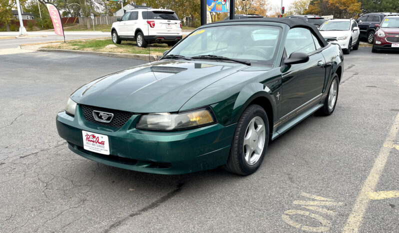 
								2001 Ford Mustang Premium full									