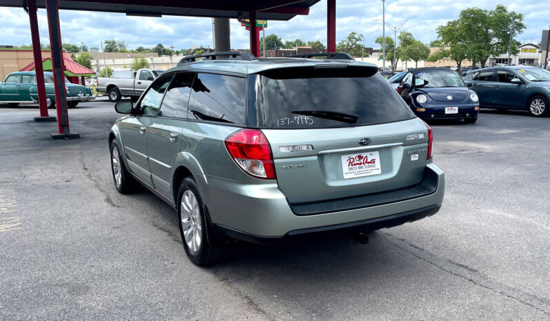 
								2009 Subaru Outback Limited full									