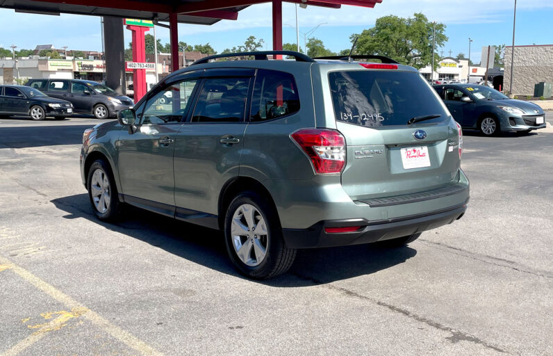 
								2015 Subaru Forester Premium I full									