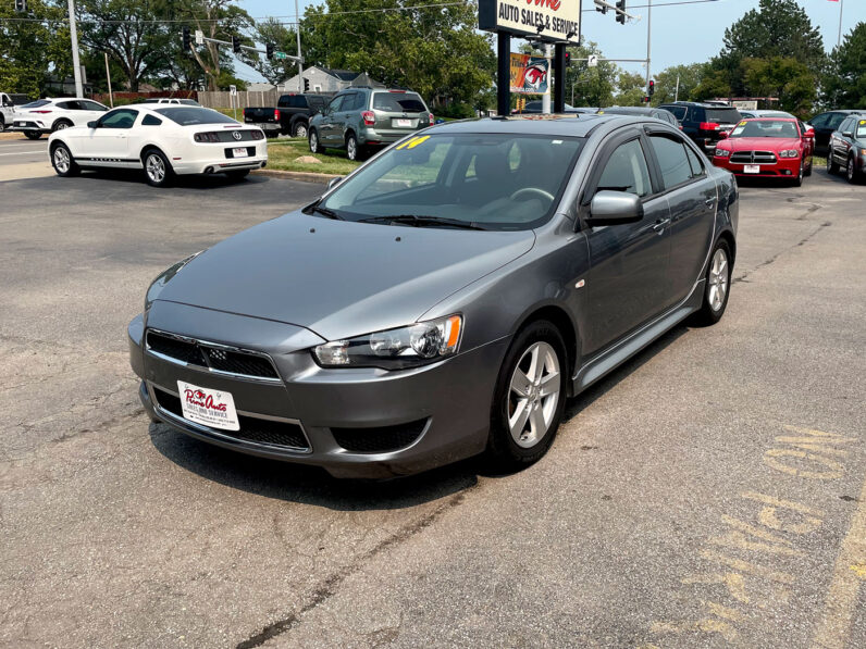 
								2014 Mitsubishi Lancer SE full									